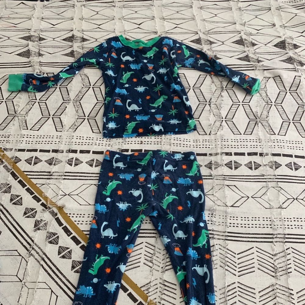 Carters 2 piece pajama set